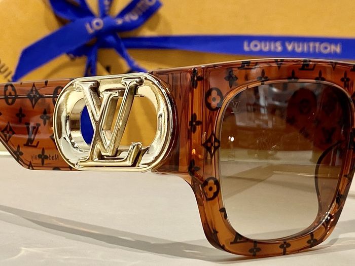 Louis Vuitton Sunglasses Top Quality LVS00687